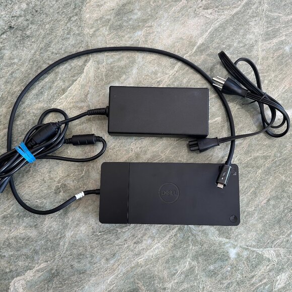 Dell WD19TB Thunderbolt 3 USB-C DisplayPort Docking Station + 180w power adapter - Picture 1 of 7